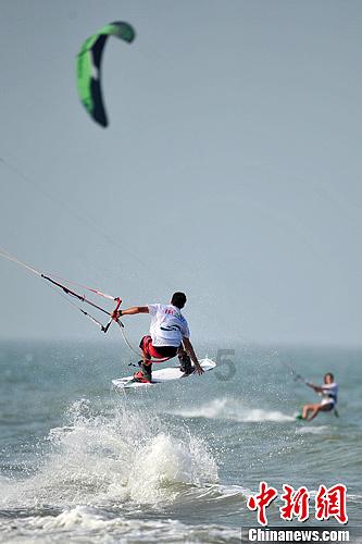 八会镇扎实推进第五次全国经济普查正式登记工作
